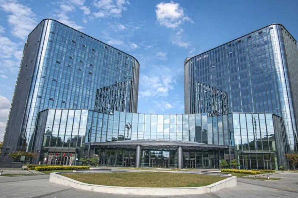 青島·麗海廣場(chǎng)